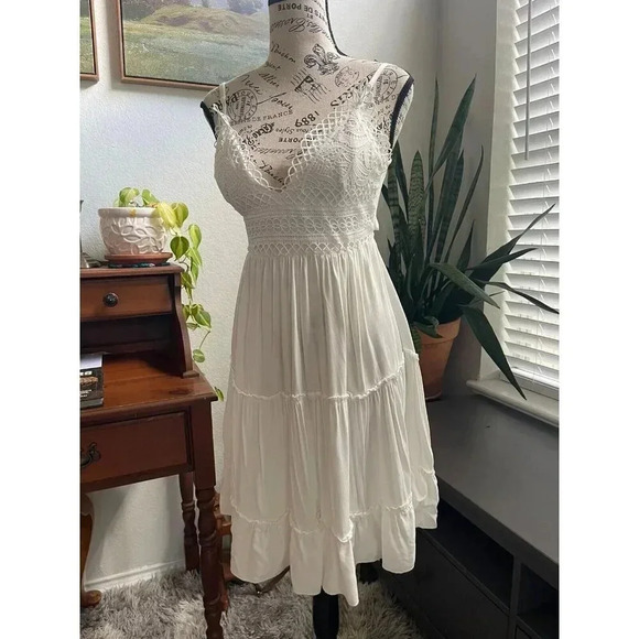 Unbranded Dresses & Skirts - Unbranded Women's Coquette Beach Summer White Lace MIdi Dress with Tie Back S/M
